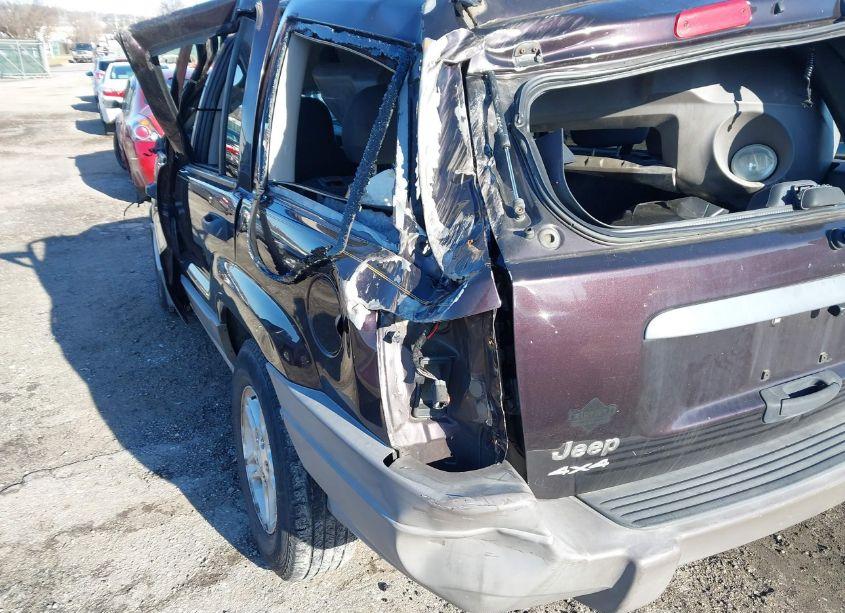 Photo 6 of 2004 Jeep Grand CHEROKEE LAREDO (VIN 1J4GW48S14C184048)