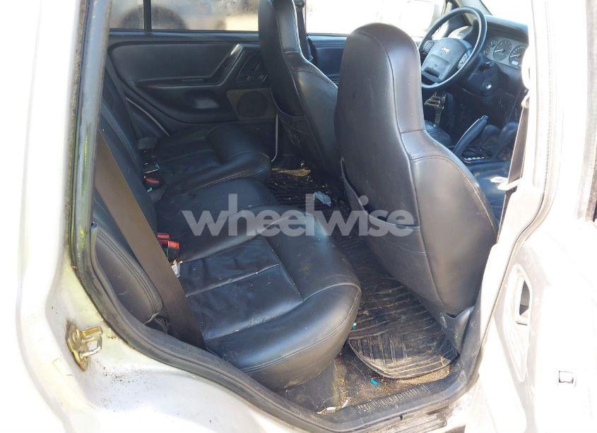 Photo 8 of 2004 Jeep Grand CHEROKEE LAREDO (VIN 1J4GW48S14C377316)