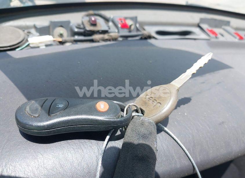 Photo 11 of 2001 Jeep Grand CHEROKEE LAREDO (VIN 1J4GW48S21C724583)