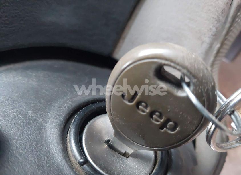 Photo 11 of 2002 Jeep Grand CHEROKEE LAREDO (VIN 1J4GW48S22C295981)