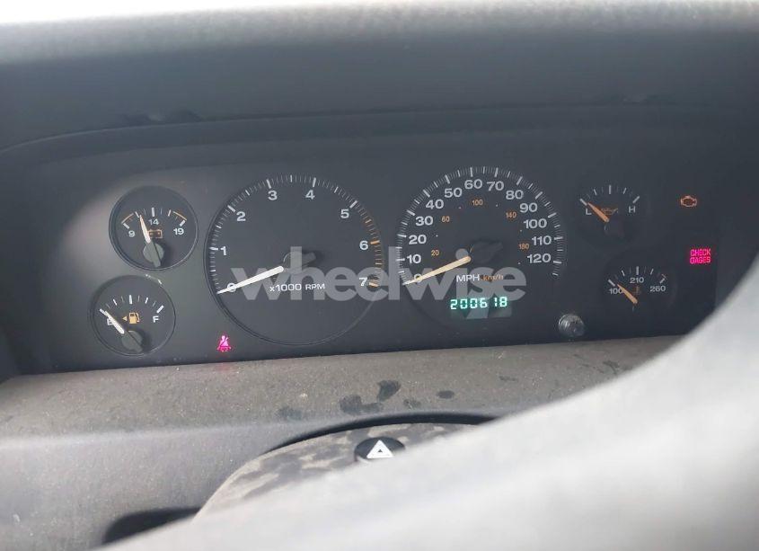 Photo 7 of 2004 Jeep Grand CHEROKEE LAREDO (VIN 1J4GW48S24C307114)