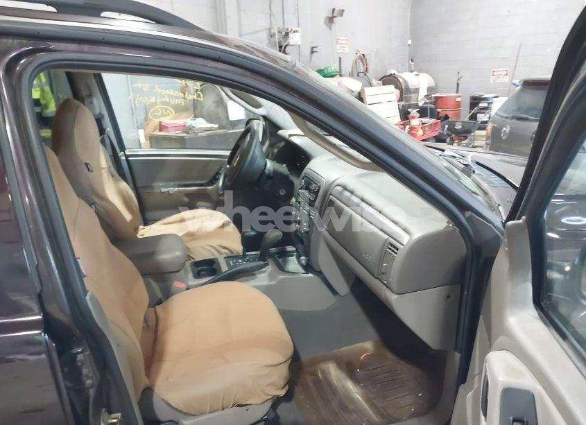 Photo 5 of 2004 Jeep Grand CHEROKEE LAREDO (VIN 1J4GW48S34C175142)