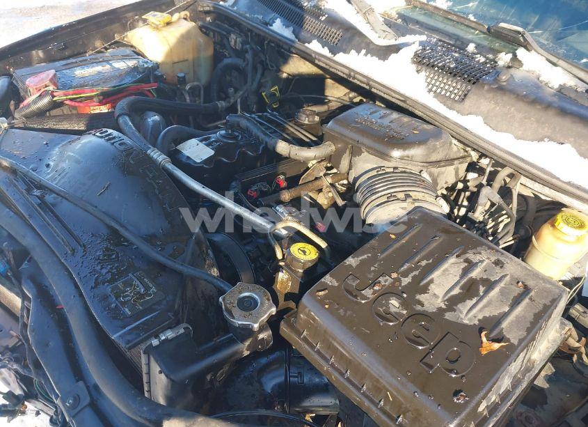 Photo 10 of 2004 Jeep Grand CHEROKEE LAREDO (VIN 1J4GW48S34C284359)