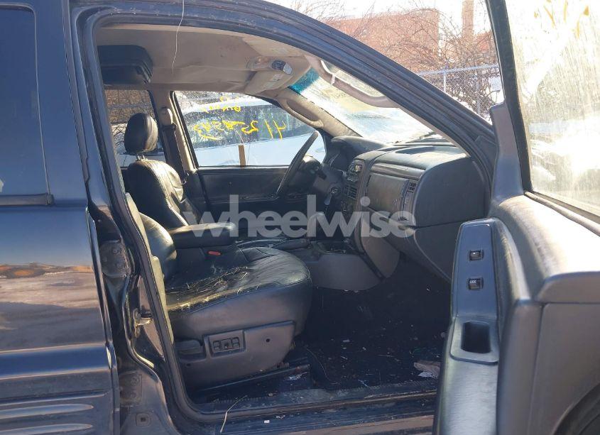 Photo 5 of 2004 Jeep Grand CHEROKEE LAREDO (VIN 1J4GW48S34C284359)