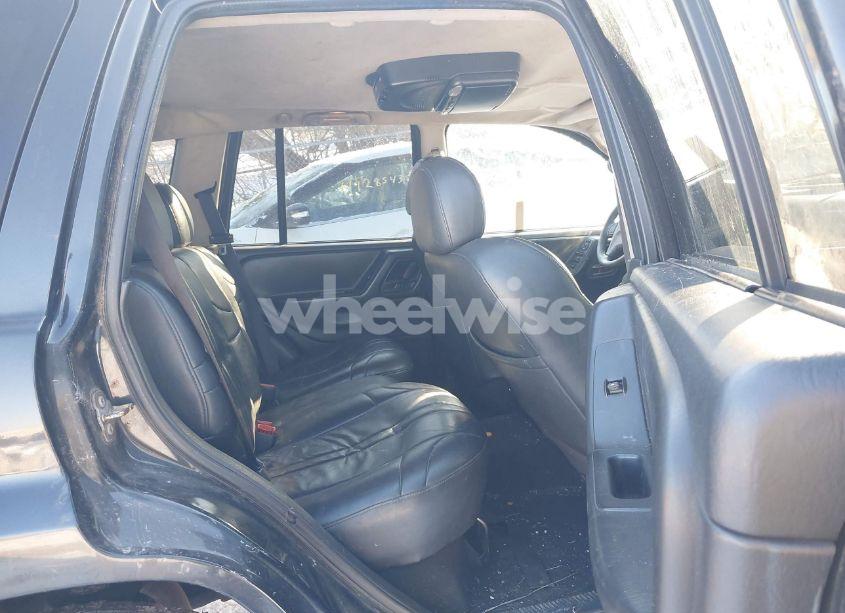 Photo 8 of 2004 Jeep Grand CHEROKEE LAREDO (VIN 1J4GW48S34C284359)