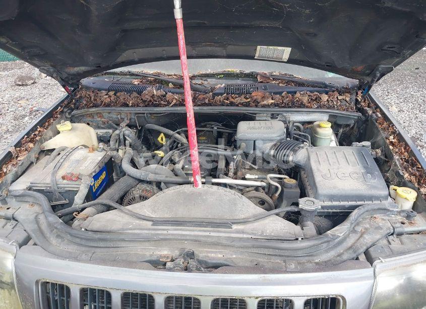 Photo 10 of 2004 Jeep Grand CHEROKEE LAREDO (VIN 1J4GW48S44C248597)