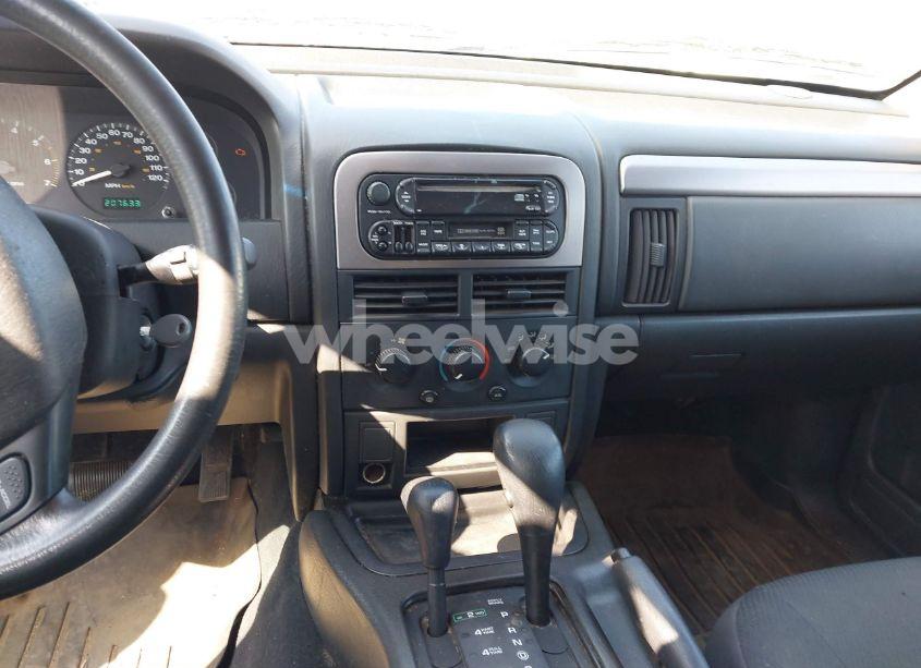 Photo 17 of 2004 Jeep Grand CHEROKEE LAREDO (VIN 1J4GW48S44C309172)