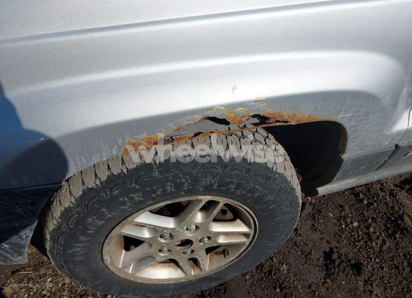 Photo 6 of 2004 Jeep Grand CHEROKEE LAREDO (VIN 1J4GW48S44C309950)