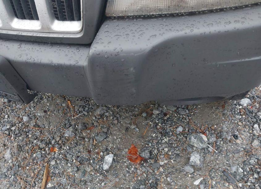 Photo 15 of 2004 Jeep Grand CHEROKEE LAREDO (VIN 1J4GW48S44C344794)