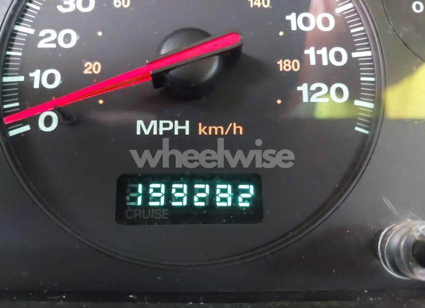 Photo 7 of 2001 Jeep Grand CHEROKEE LAREDO (VIN 1J4GW48S51C546071)