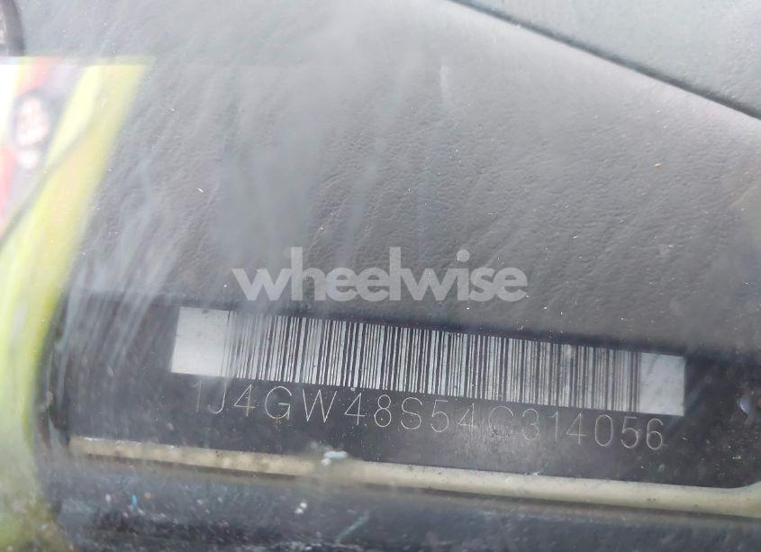 Photo 12 of 2004 Jeep Grand CHEROKEE LAREDO (VIN 1J4GW48S54C314056)