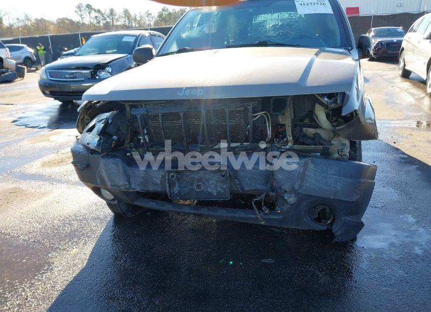Photo 6 of 2004 Jeep Grand CHEROKEE LAREDO (VIN 1J4GW48S54C408230)