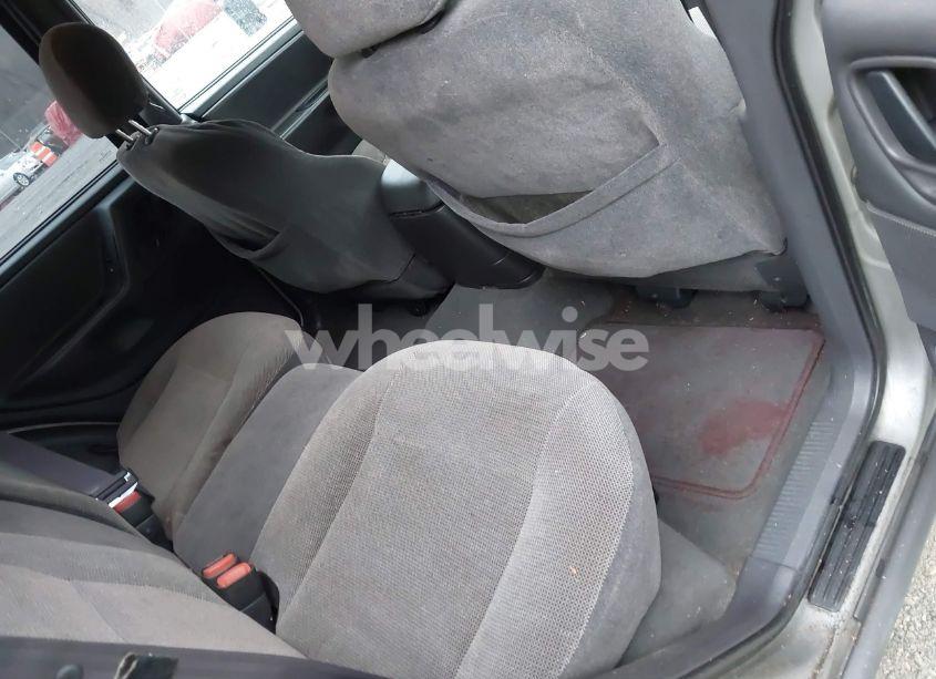 Photo 8 of 2001 Jeep Grand CHEROKEE LAREDO (VIN 1J4GW48S61C601028)