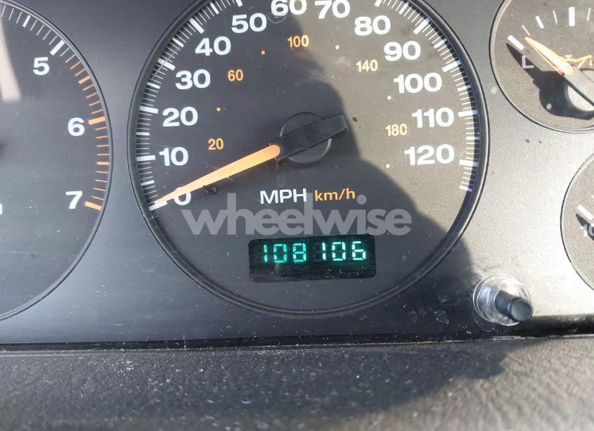 Photo 15 of 2004 Jeep Grand CHEROKEE LAREDO (VIN 1J4GW48S64C326765)