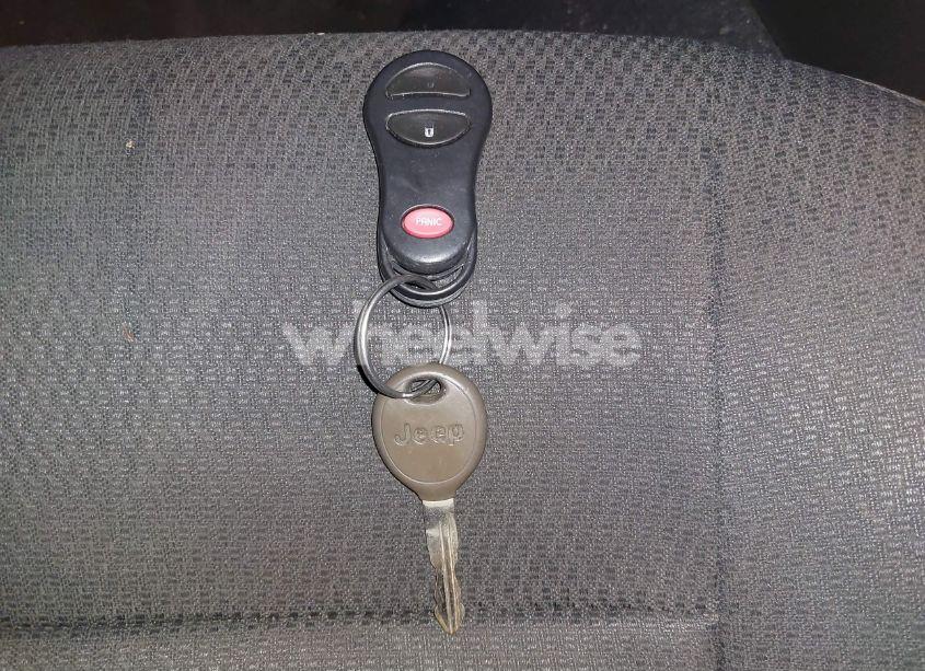 Photo 11 of 2002 Jeep Grand CHEROKEE LAREDO (VIN 1J4GW48S72C104829)