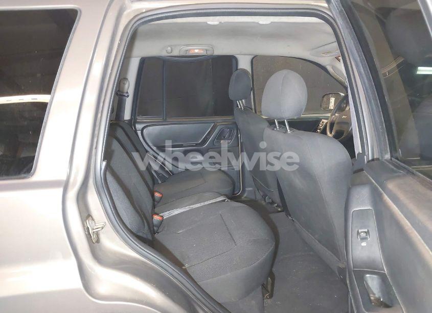 Photo 8 of 2002 Jeep Grand CHEROKEE LAREDO (VIN 1J4GW48S72C104829)