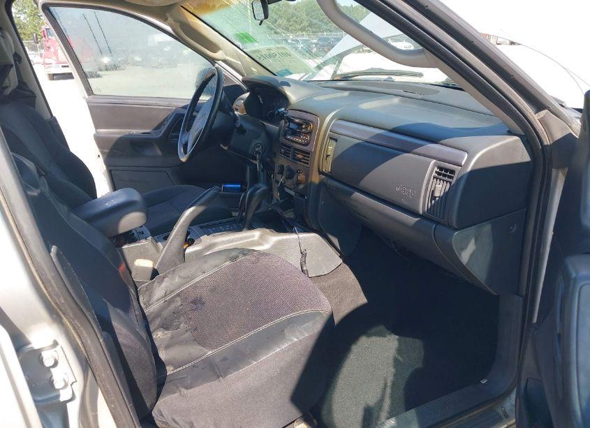 Photo 5 of 2002 Jeep Grand CHEROKEE LAREDO (VIN 1J4GW48S72C267657)