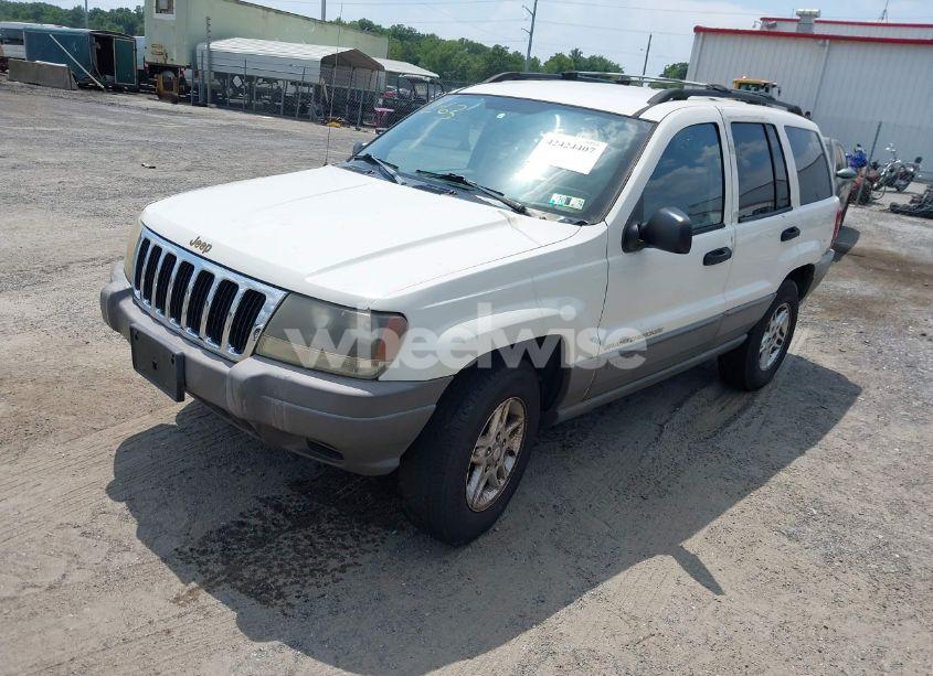 Photo 2 of 2003 Jeep Grand CHEROKEE LAREDO (VIN 1J4GW48S73C605561)