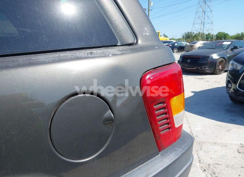 Photo 12 of 2004 Jeep Grand CHEROKEE LAREDO (VIN 1J4GW48S74C401022)