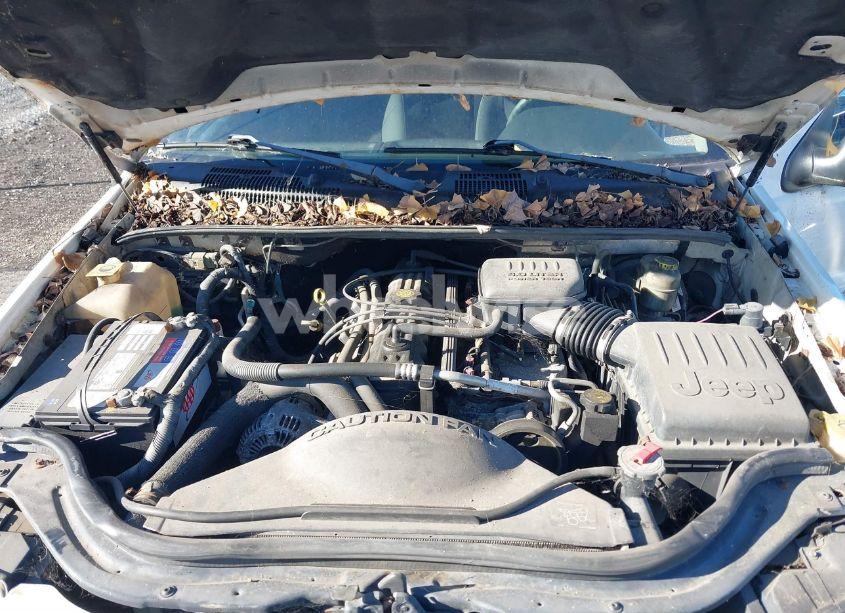 Photo 10 of 2004 Jeep Grand CHEROKEE LAREDO (VIN 1J4GW48S74C414112)