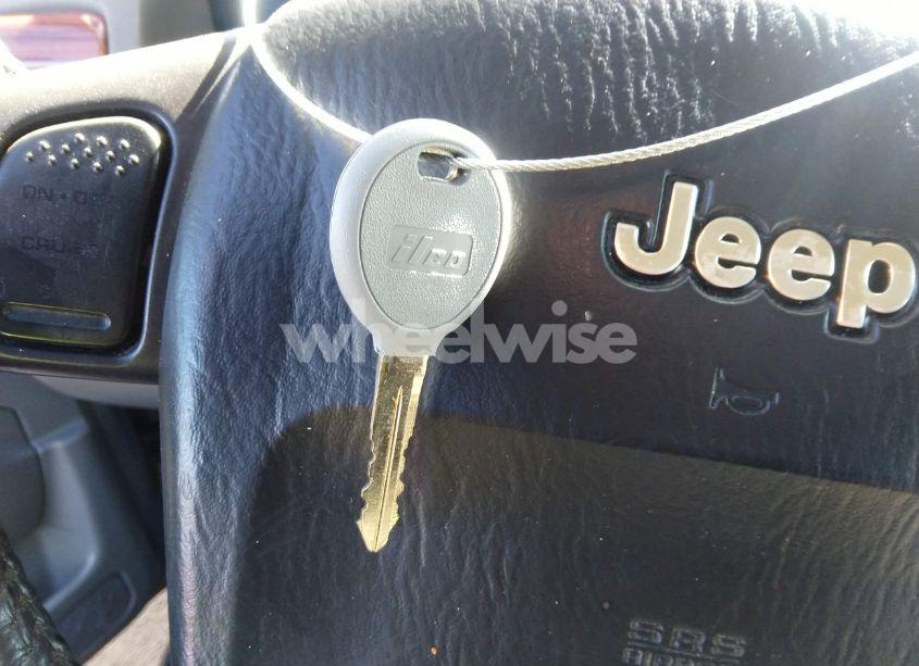 Photo 11 of 2001 Jeep Grand CHEROKEE LAREDO (VIN 1J4GW48S81C528227)