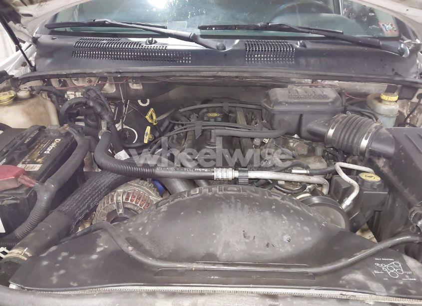 Photo 10 of 2002 Jeep Grand CHEROKEE LAREDO (VIN 1J4GW48S82C102586)