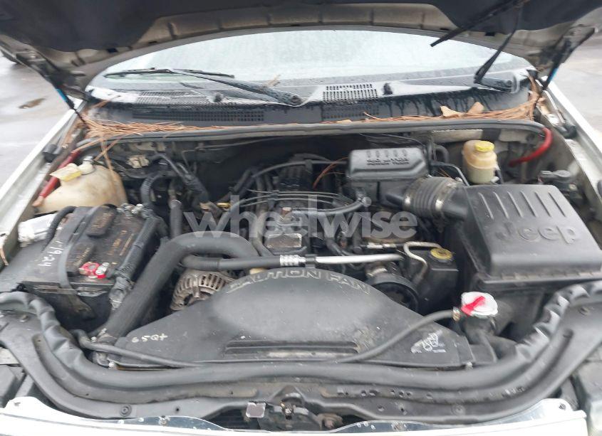 Photo 10 of 2002 Jeep Grand CHEROKEE LAREDO (VIN 1J4GW48S82C263360)