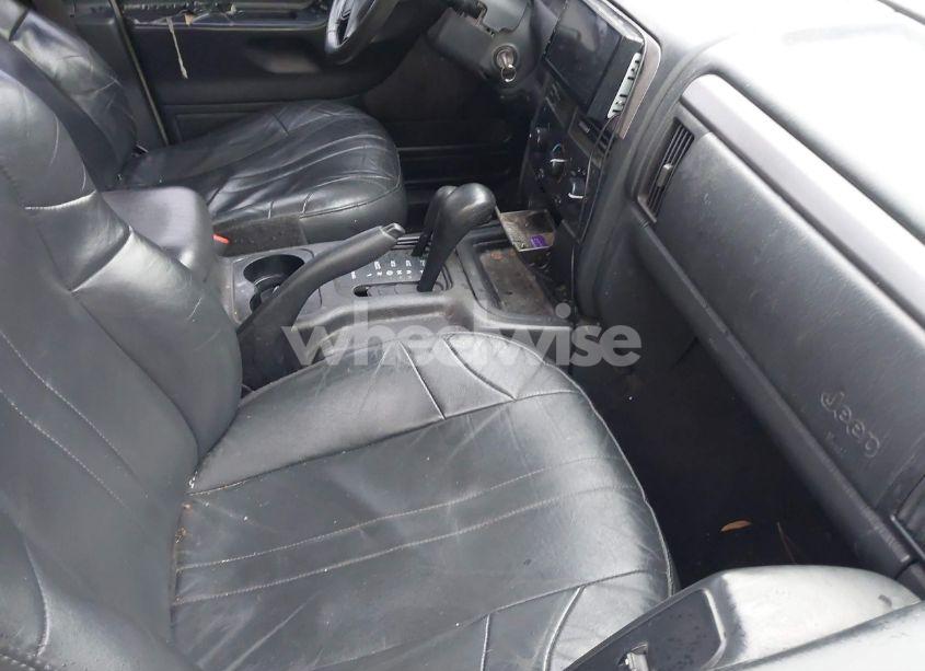 Photo 5 of 2002 Jeep Grand CHEROKEE LAREDO (VIN 1J4GW48S82C263360)