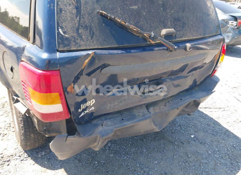 Photo 6 of 2003 Jeep Grand CHEROKEE LAREDO (VIN 1J4GW48S83C542499)