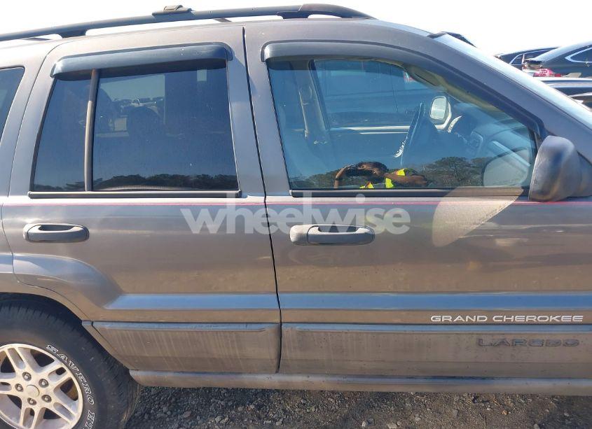 Photo 13 of 2004 Jeep Grand CHEROKEE LAREDO (VIN 1J4GW48S84C319994)