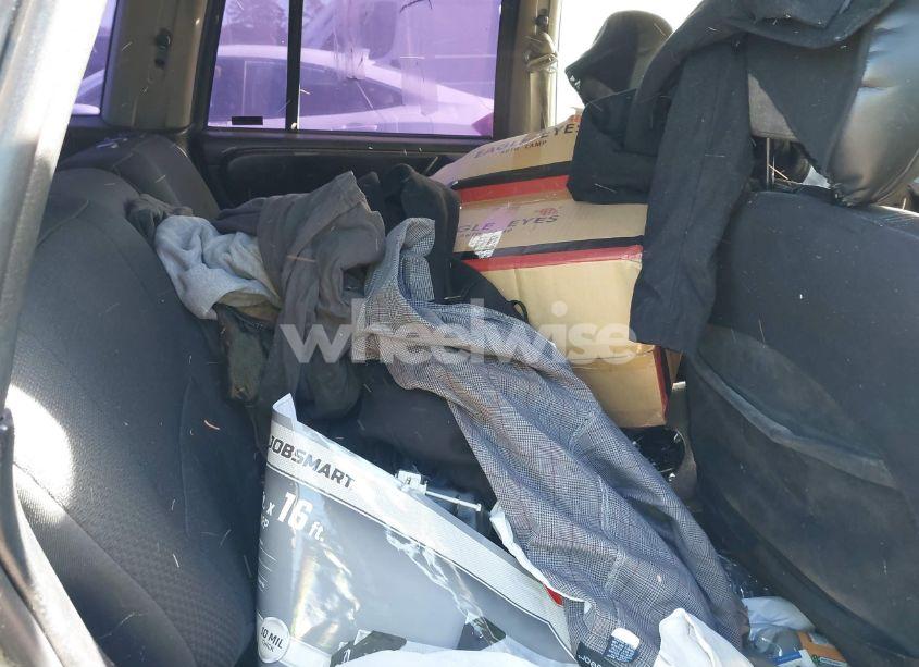 Photo 8 of 2001 Jeep Grand CHEROKEE LAREDO (VIN 1J4GW48S91C556098)