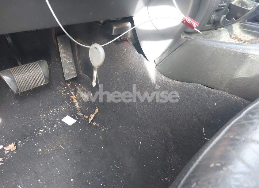 Photo 11 of 2002 Jeep Grand CHEROKEE LAREDO (VIN 1J4GW48S92C251590)