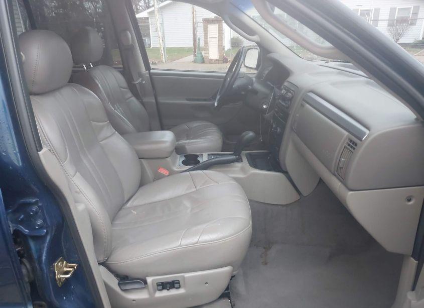 Photo 5 of 2002 Jeep Grand CHEROKEE LAREDO (VIN 1J4GW48S92C272259)