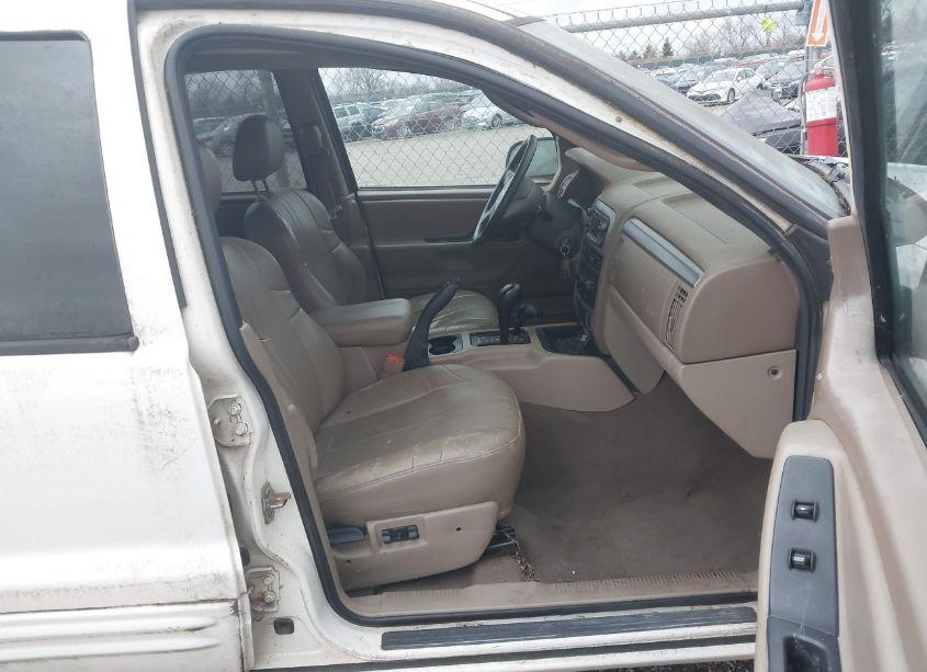 Photo 5 of 2004 Jeep Grand CHEROKEE LAREDO (VIN 1J4GW48S94C391612)