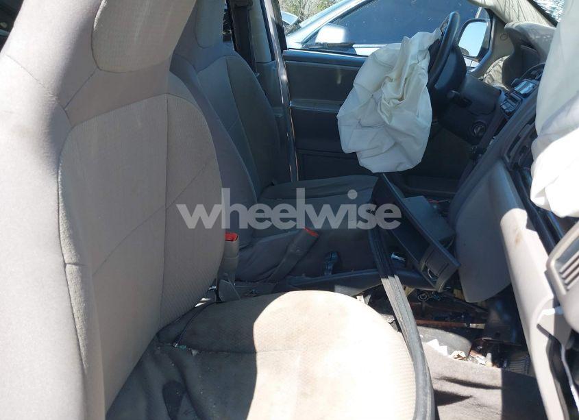 Photo 5 of 2004 Jeep Grand CHEROKEE LAREDO (VIN 1J4GW48S94C395238)