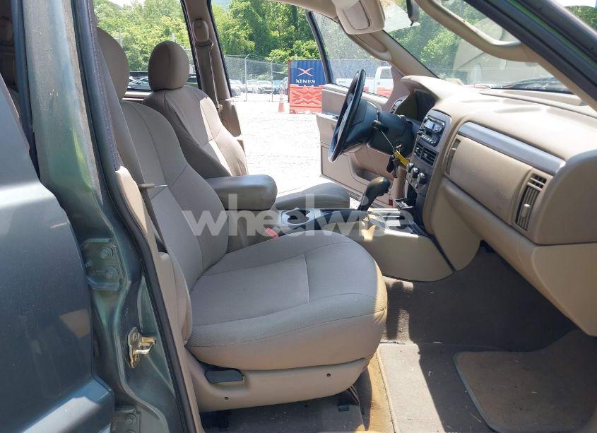 Photo 5 of 2002 Jeep Grand CHEROKEE LAREDO (VIN 1J4GW48SX2C308167)