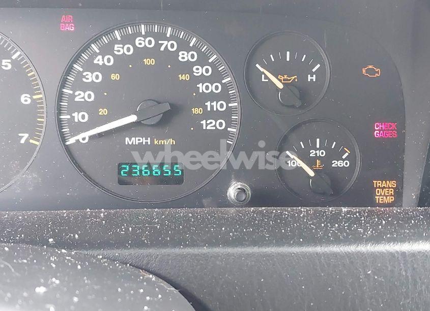 Photo 15 of 2004 Jeep Grand CHEROKEE LAREDO (VIN 1J4GW48SX4C291440)