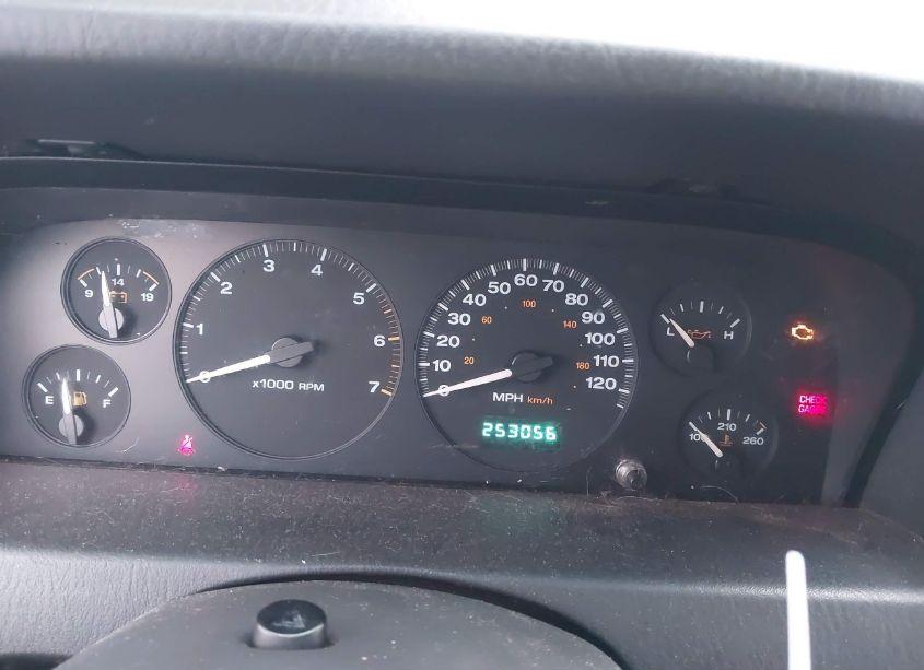 Photo 7 of 2004 Jeep Grand CHEROKEE LAREDO (VIN 1J4GW48SX4C327210)