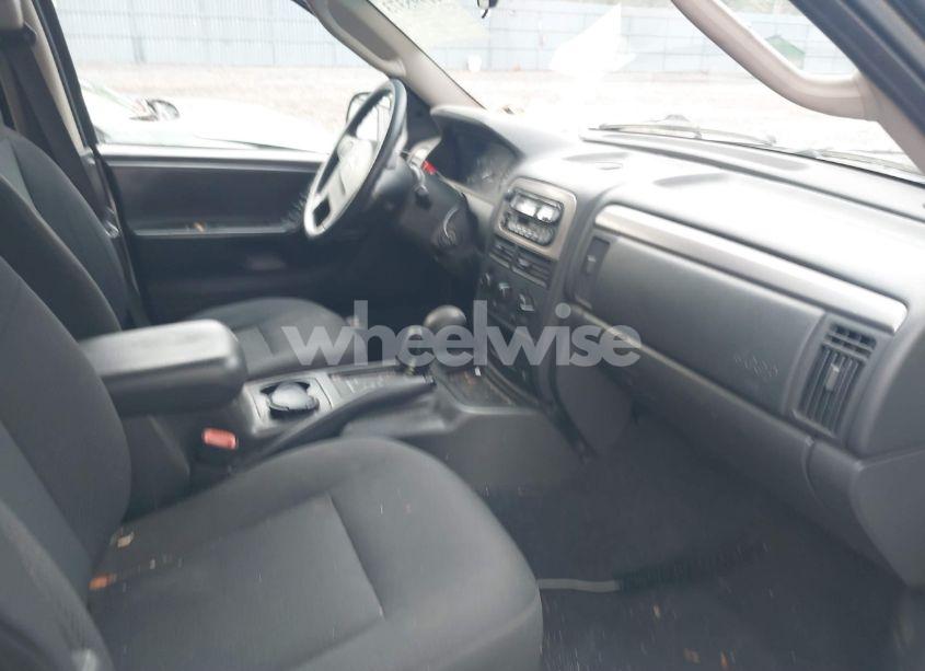 Photo 5 of 2004 Jeep Grand CHEROKEE LAREDO (VIN 1J4GW48SX4C367772)