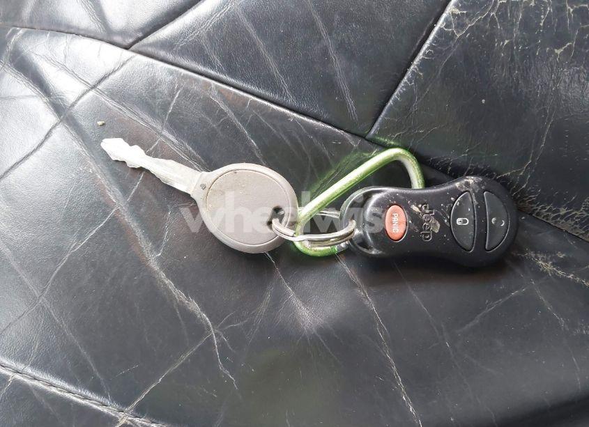 Photo 11 of 2004 Jeep Grand CHEROKEE LAREDO (VIN 1J4GW48SX4C380506)