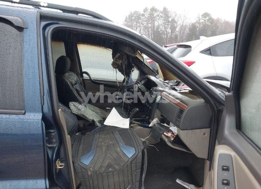 Photo 5 of 1999 Jeep Grand CHEROKEE LAREDO (VIN 1J4GW58N3XC760274)