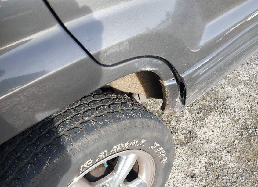 Photo 6 of 2004 Jeep Grand CHEROKEE LIMITED (VIN 1J4GW58N44C406968)