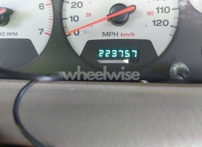 Photo 7 of 2001 Jeep Grand CHEROKEE LIMITED (VIN 1J4GW58N51C575036)