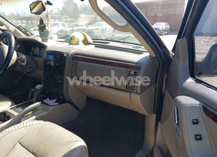 Photo 5 of 2002 Jeep Grand CHEROKEE LIMITED (VIN 1J4GW58N62C308103)