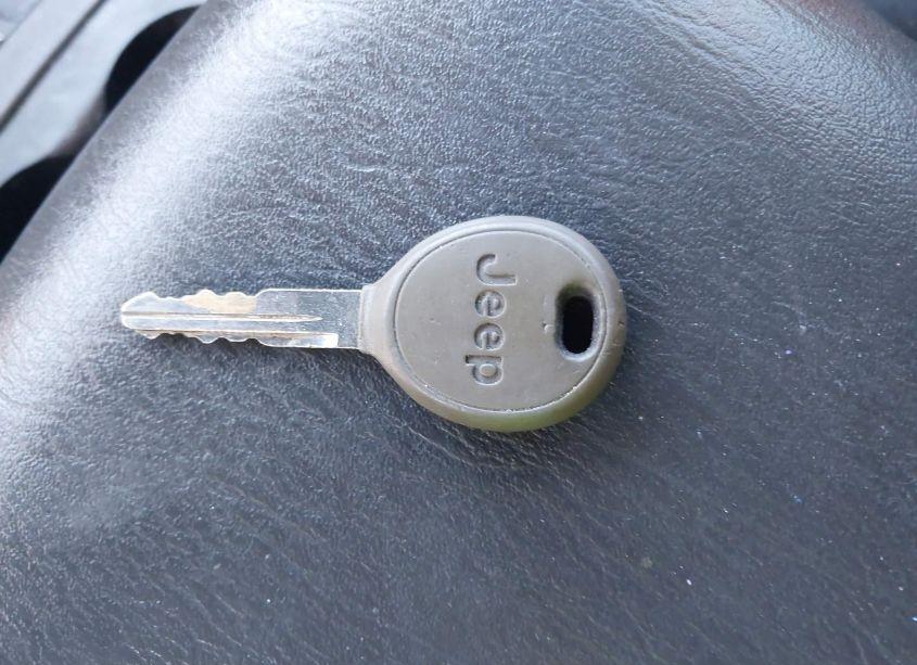 Photo 11 of 2002 Jeep Grand CHEROKEE LIMITED (VIN 1J4GW58N72C154971)