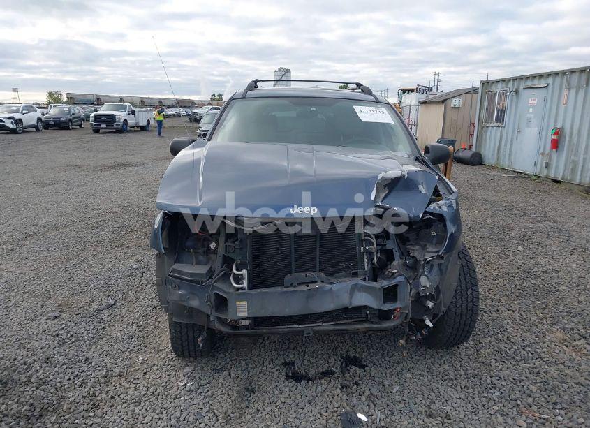 Photo 13 of 2004 Jeep Grand CHEROKEE LIMITED (VIN 1J4GW58N84C290903)