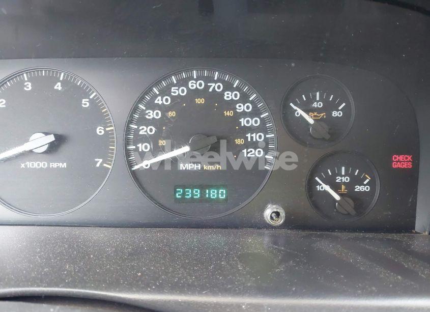 Photo 7 of 1999 Jeep Grand CHEROKEE LAREDO (VIN 1J4GW58S1XC509467)