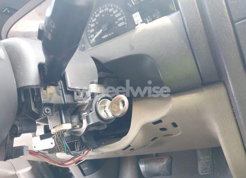 Photo 11 of 1999 Jeep Grand CHEROKEE LAREDO (VIN 1J4GW58S2XC524365)