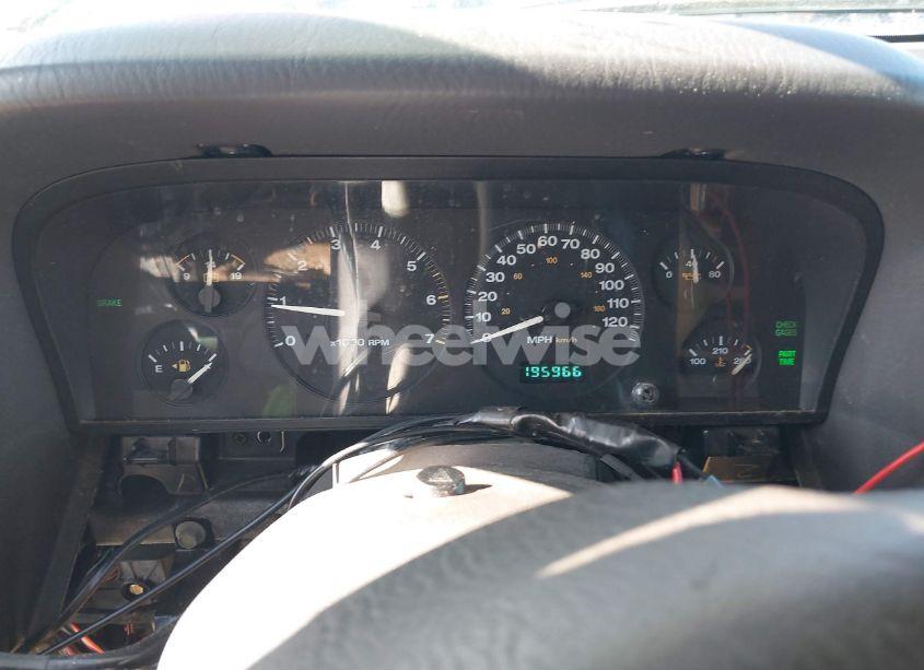 Photo 7 of 1999 Jeep Grand CHEROKEE LAREDO (VIN 1J4GW58S3XC582601)