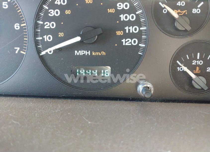 Photo 7 of 1999 Jeep Grand CHEROKEE LIMITED (VIN 1J4GW68N5XC705198)